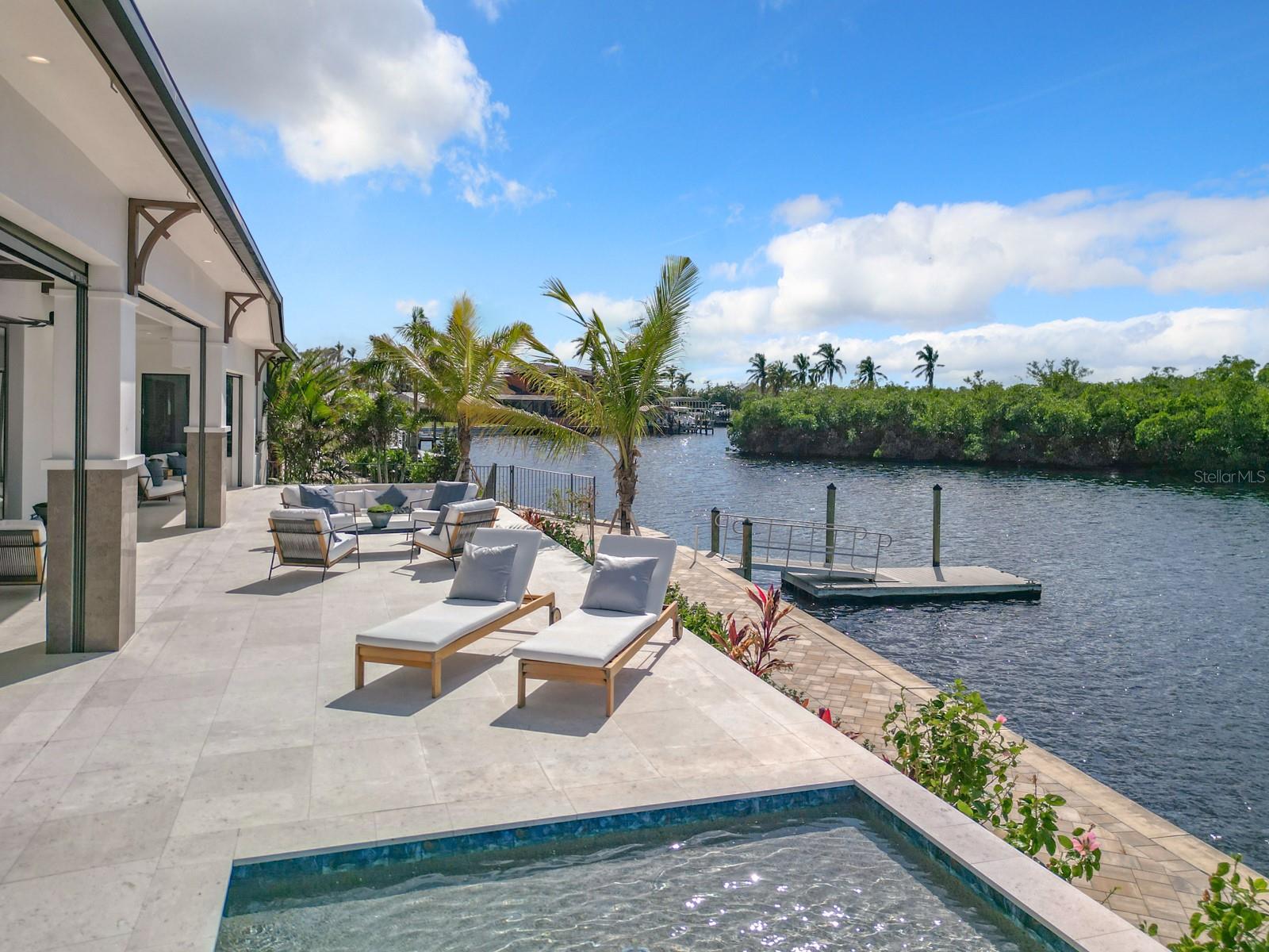 Image 75 of 91 For 14201 Bay Drive