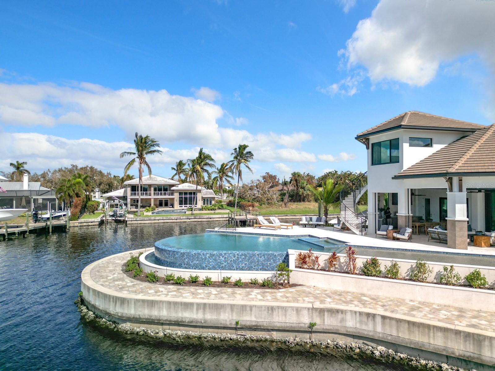 Image 84 of 91 For 14201 Bay Drive