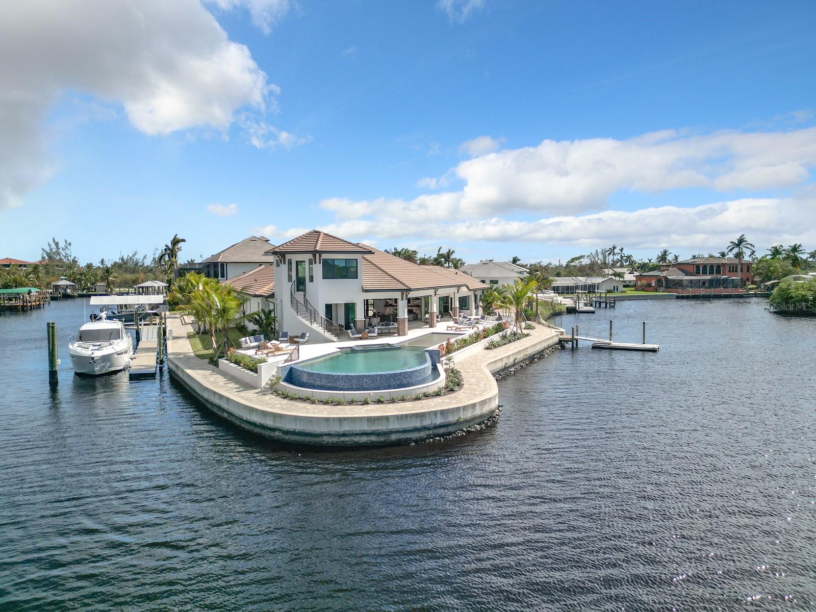 Image 86 of 91 For 14201 Bay Drive