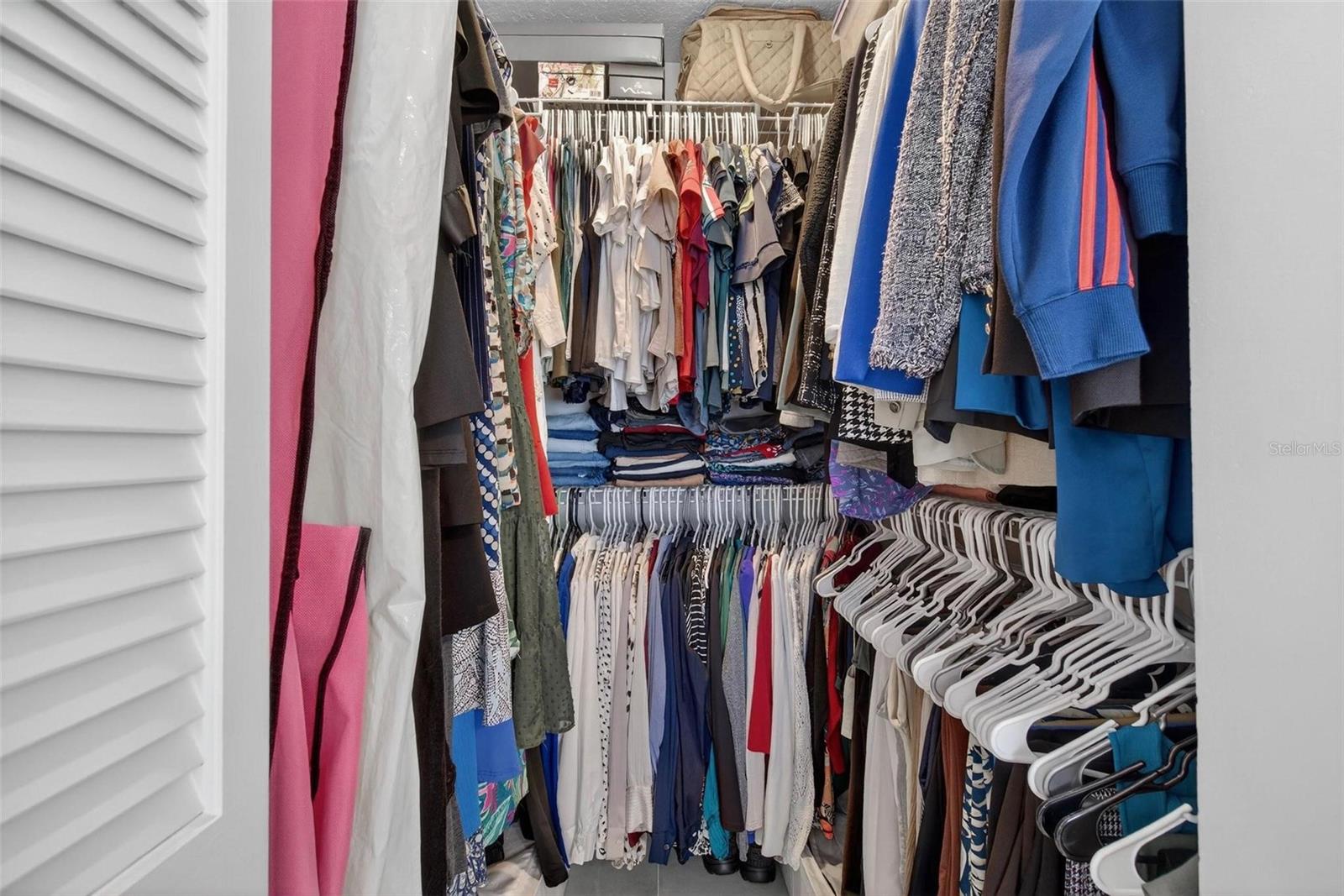 Image 21 of 28 For 1484 Cairn Court