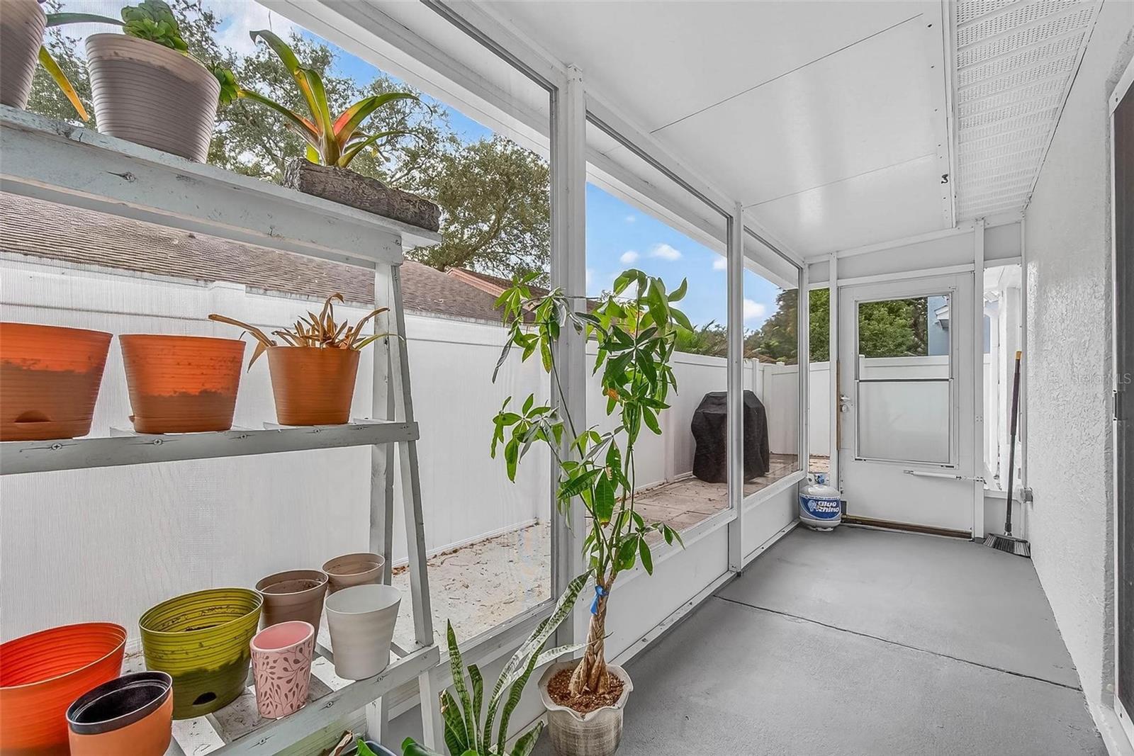 Image 22 of 28 For 1484 Cairn Court