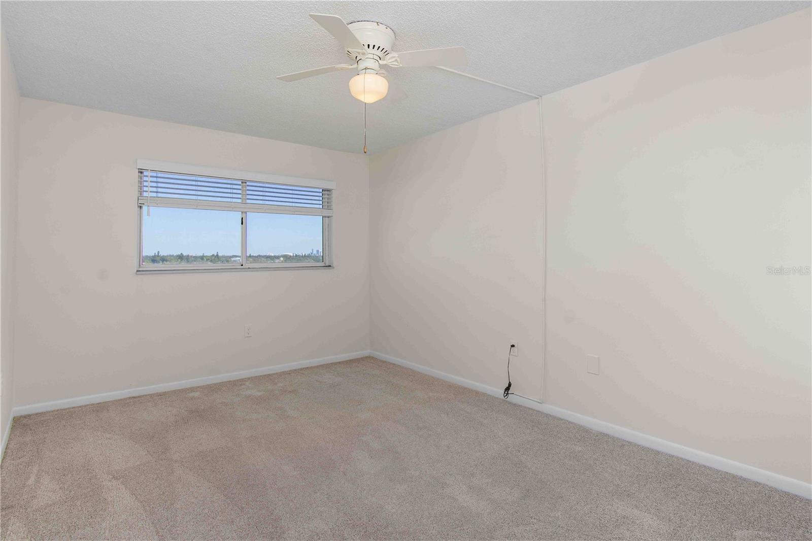 Image 23 of 57 For 5980 Shore Boulevard S 701