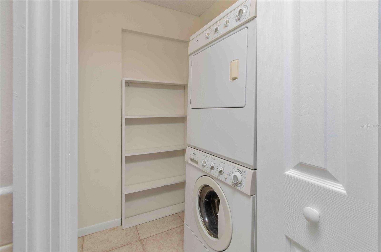 Image 32 of 57 For 5980 Shore Boulevard S 701