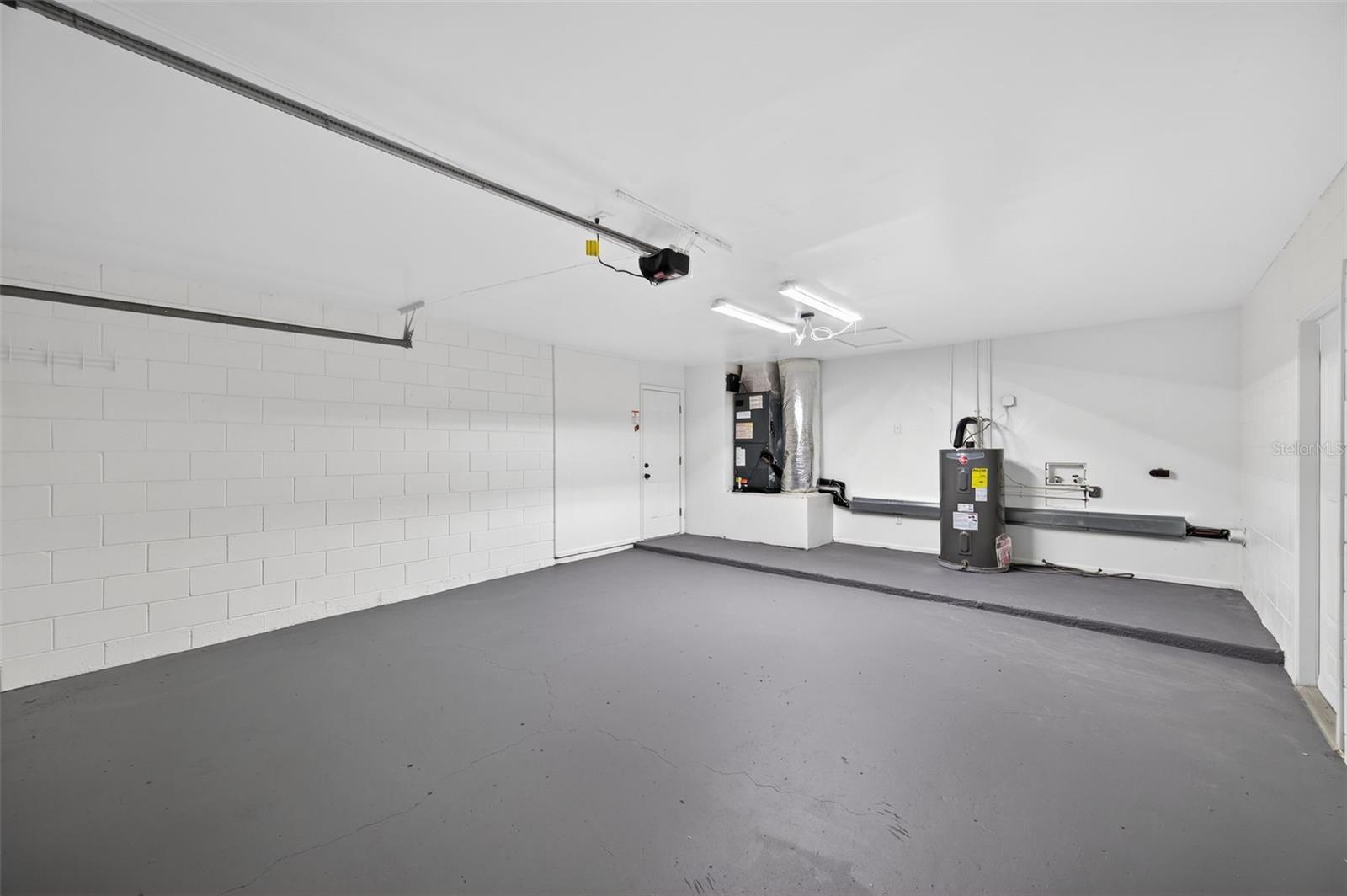 Image 41 of 45 For 3733 Coppertree Circle