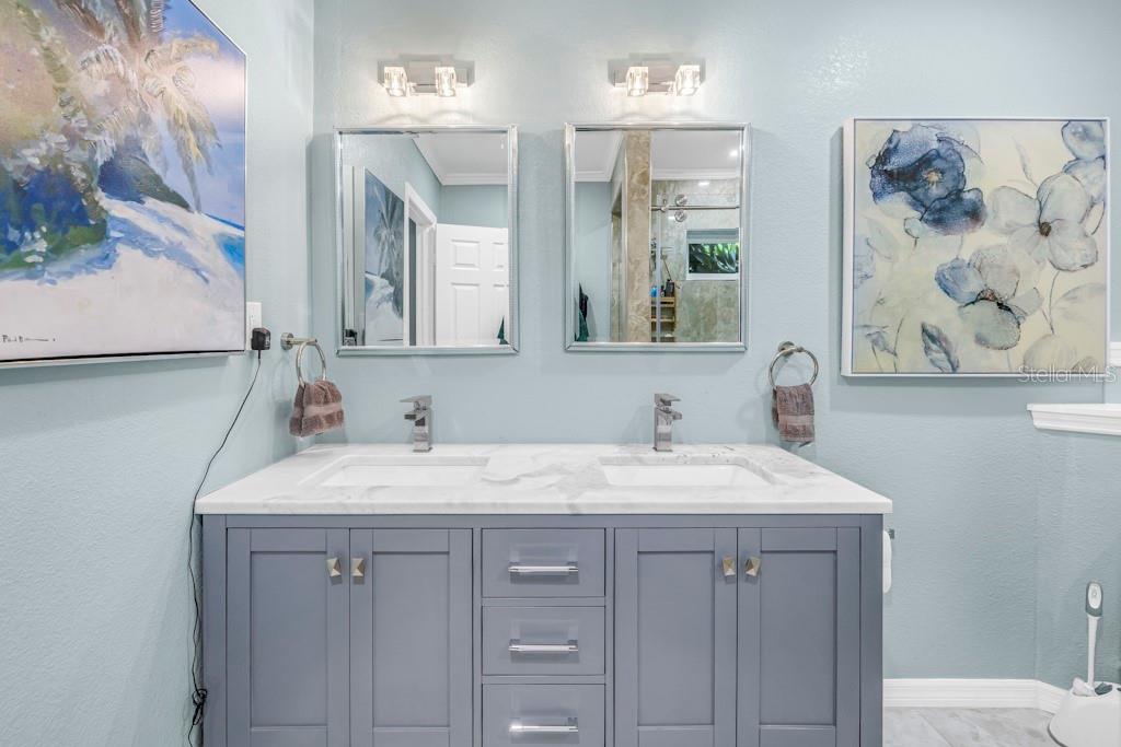 Image 20 of 32 For 5344 1st Avenue S