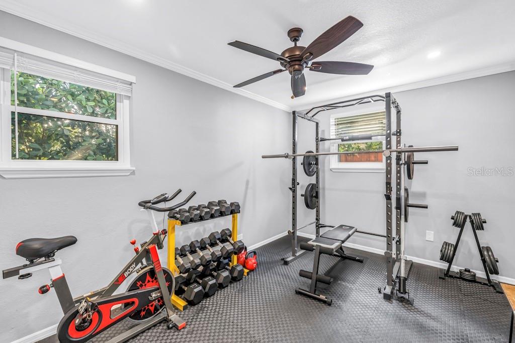 Image 22 of 32 For 5344 1st Avenue S