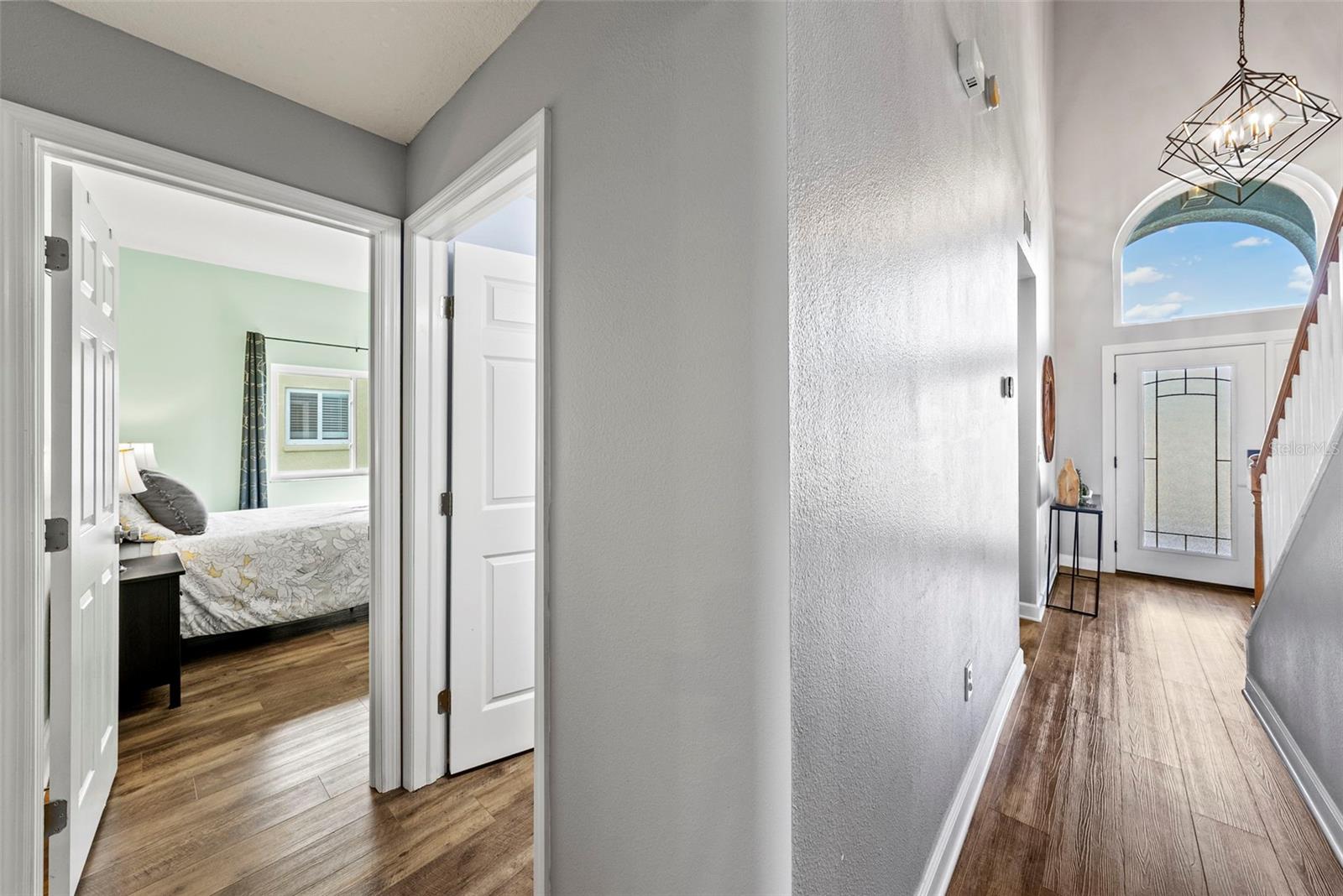 Image 19 of 63 For 25521 Bruford Boulevard