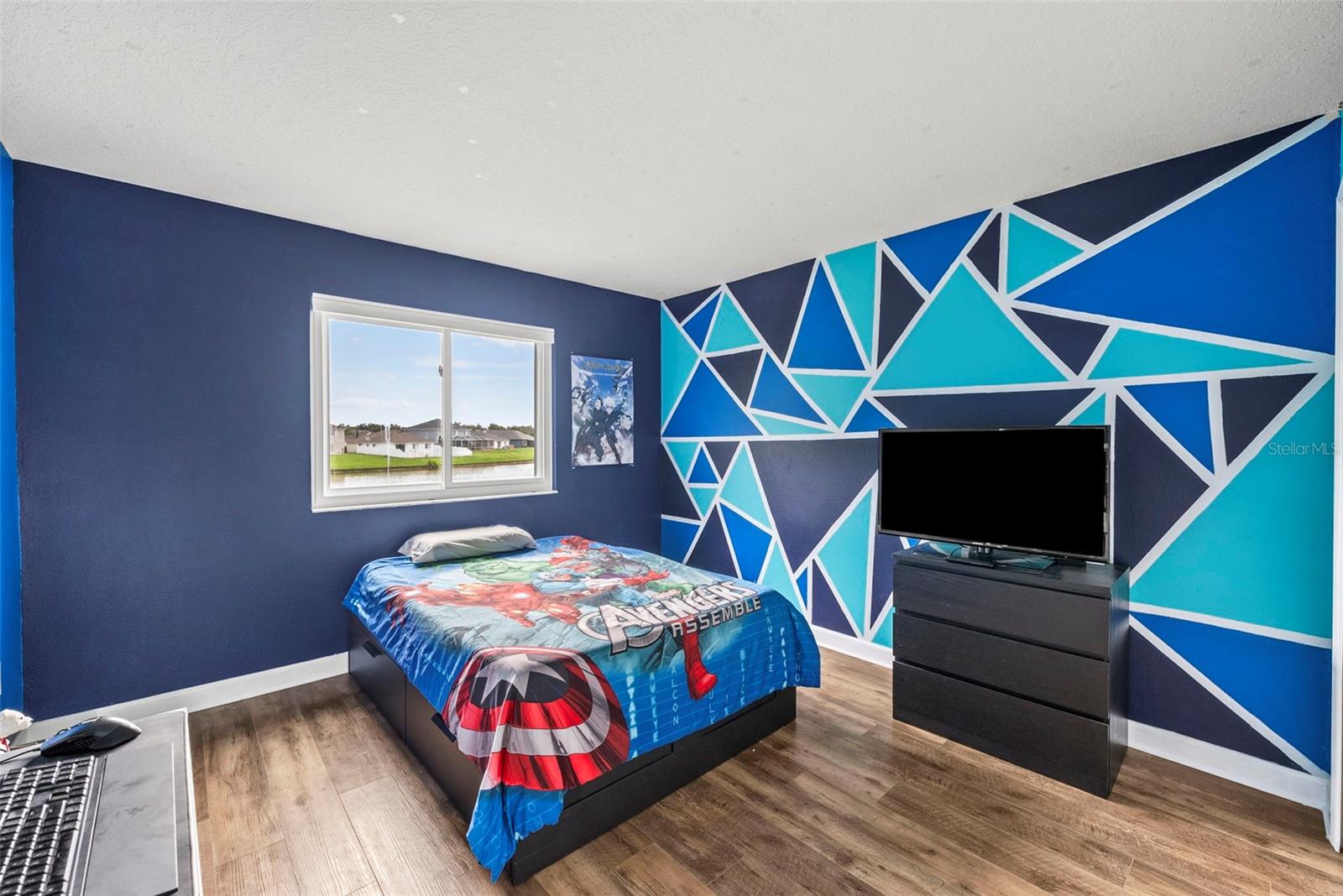 Image 30 of 63 For 25521 Bruford Boulevard