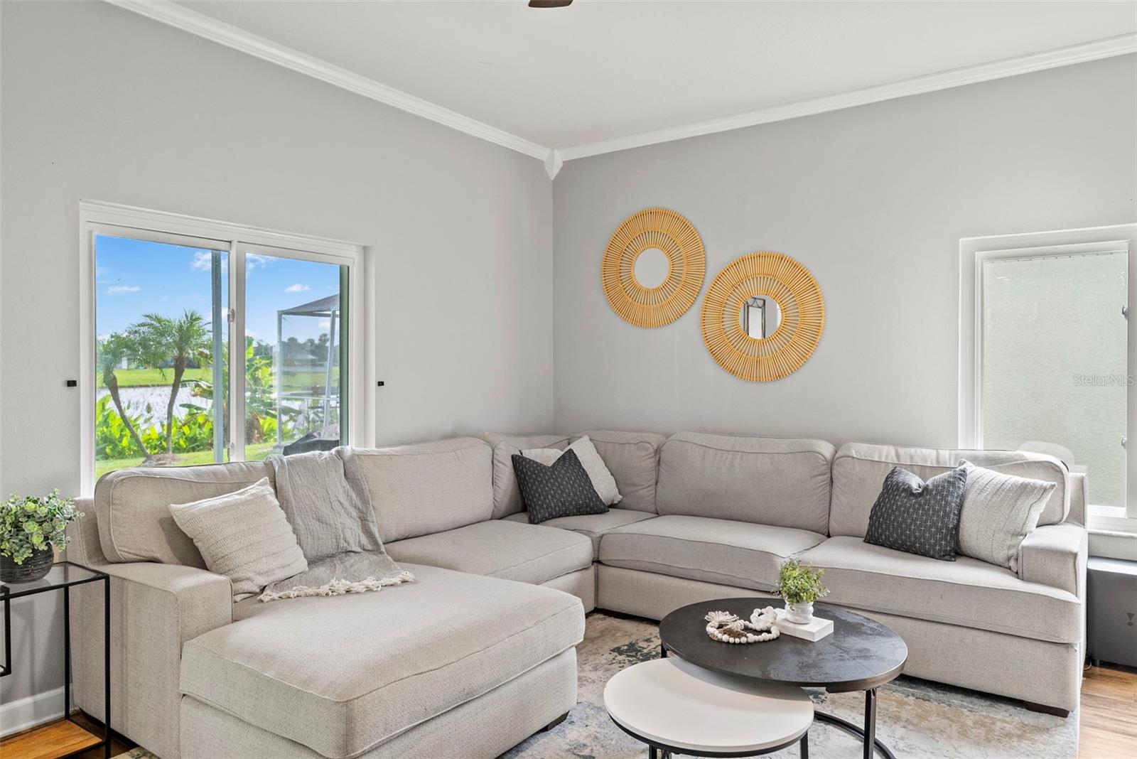 Image 8 of 63 For 25521 Bruford Boulevard