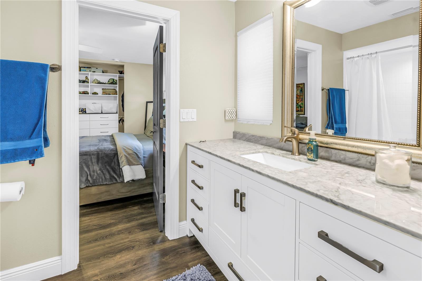 Image 22 of 57 For 8261 28th Avenue N