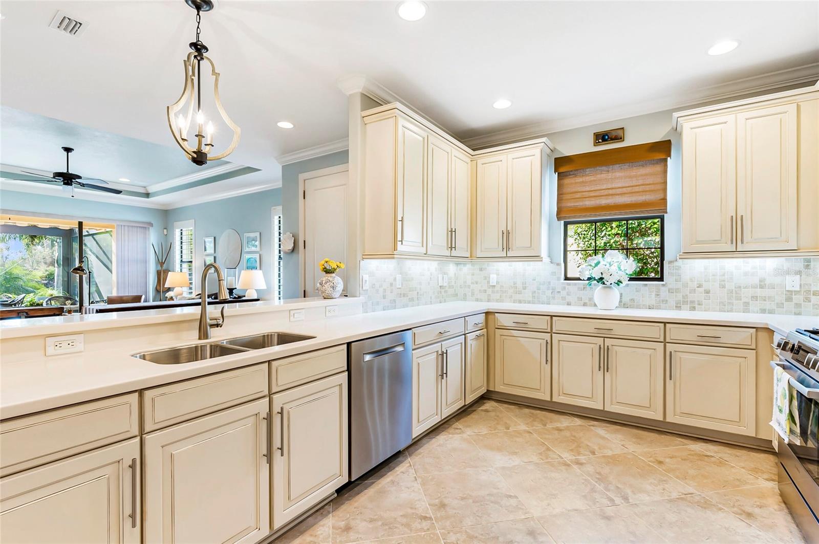 Image 12 of 62 For 13128 Torresina Terrace