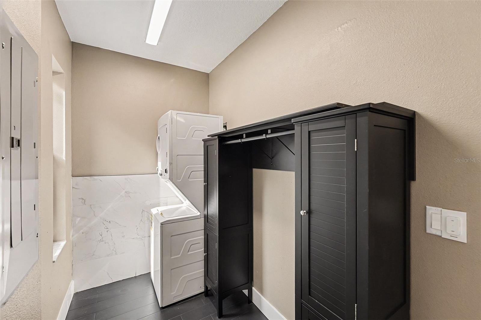 Image 16 of 37 For 16288 48th Street N