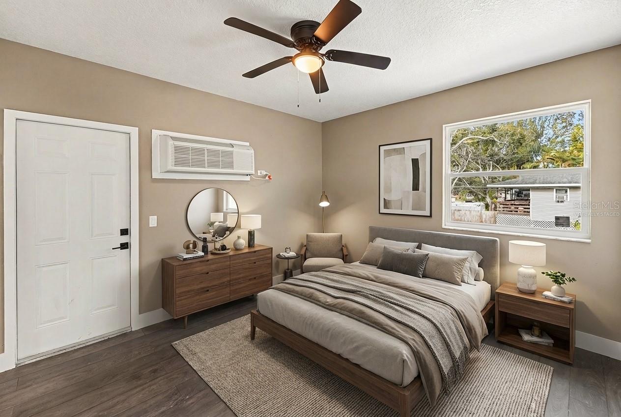 Image 24 of 37 For 16288 48th Street N