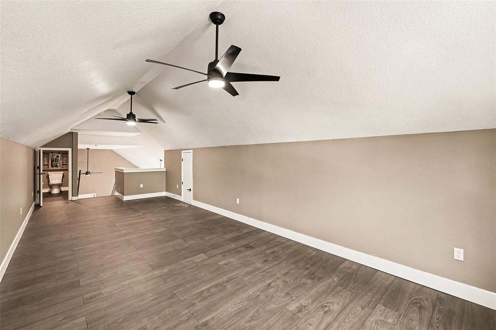 Image 27 of 37 For 16288 48th Street N