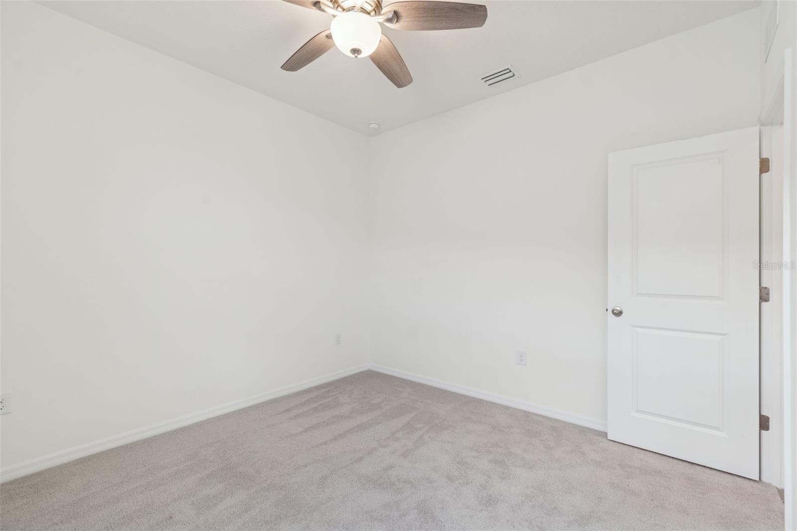 Image 38 of 59 For 7139 Steer Blade Drive