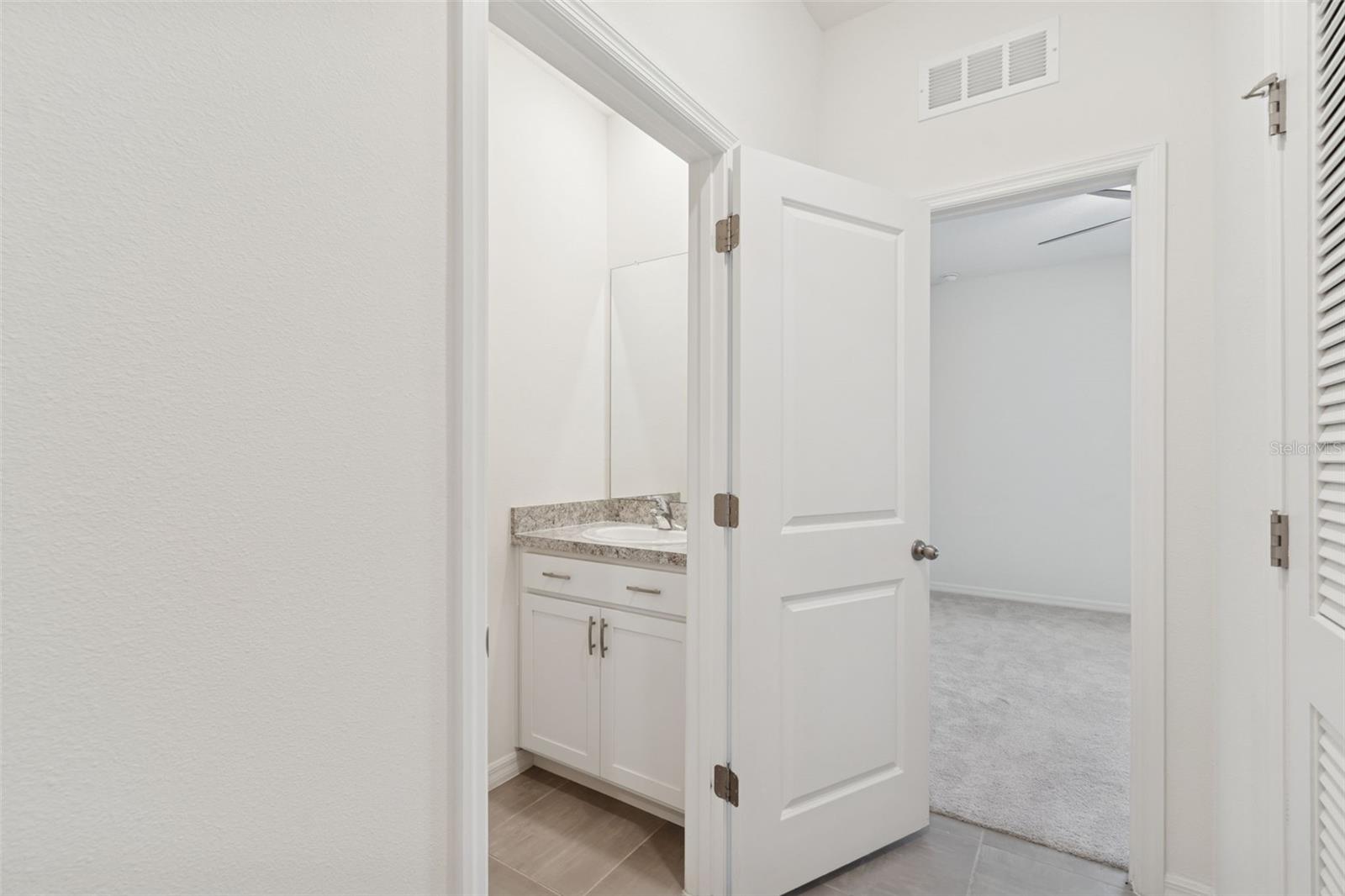 Image 39 of 59 For 7139 Steer Blade Drive