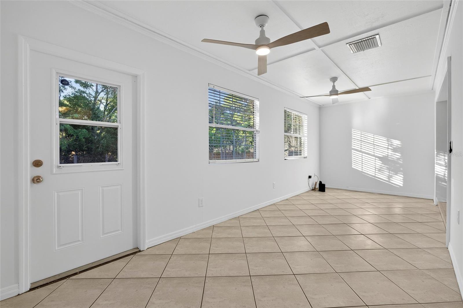 Image 17 of 34 For 15123 Bald Eagle Street