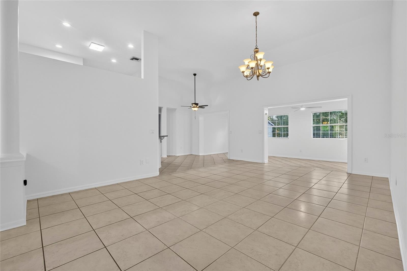 Image 7 of 34 For 15123 Bald Eagle Street