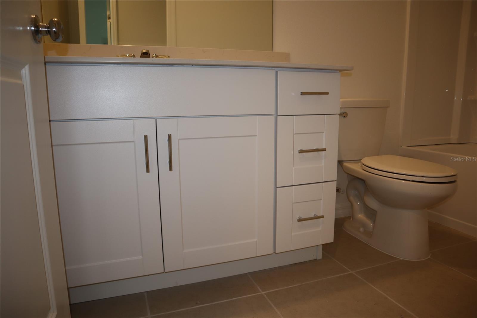 Image 14 of 23 For 3346 Lapis Lake Dr