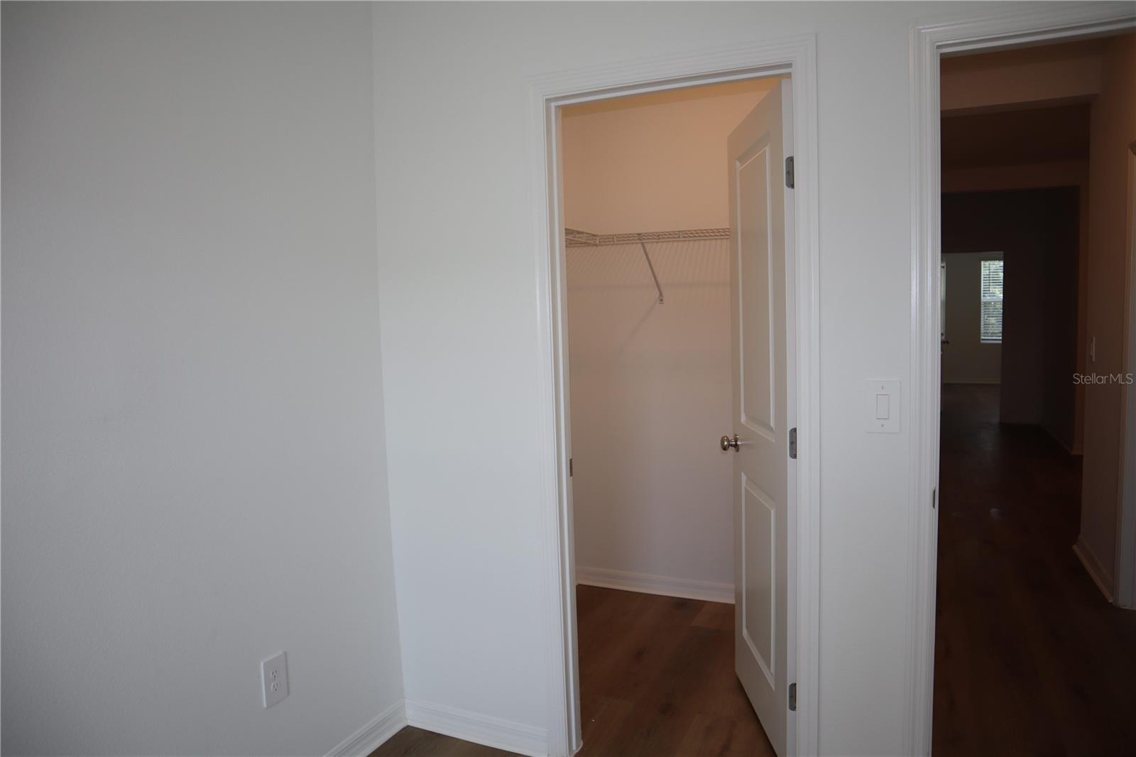 Image 17 of 23 For 3346 Lapis Lake Dr