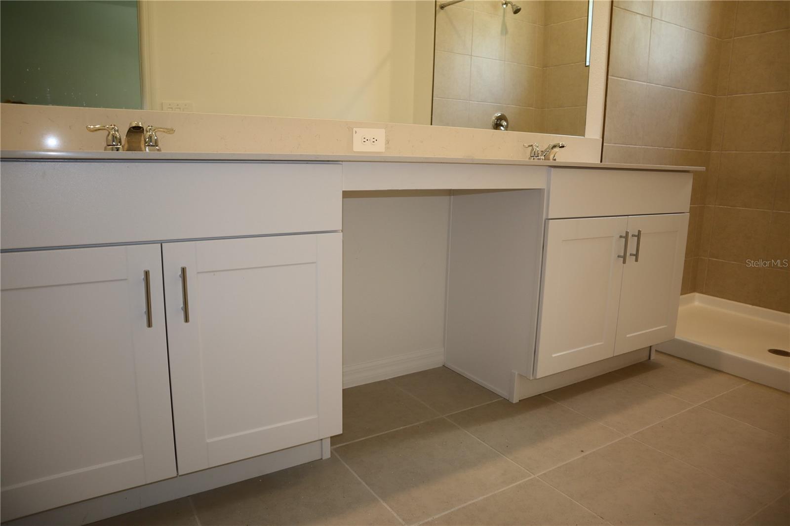 Image 21 of 23 For 3346 Lapis Lake Dr