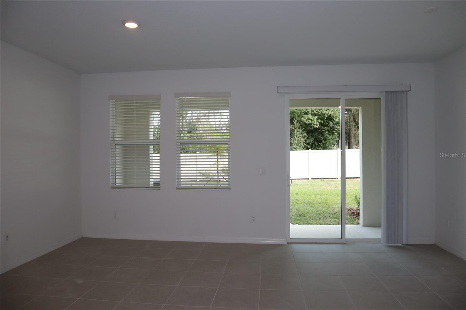 Image 7 of 23 For 3346 Lapis Lake Dr