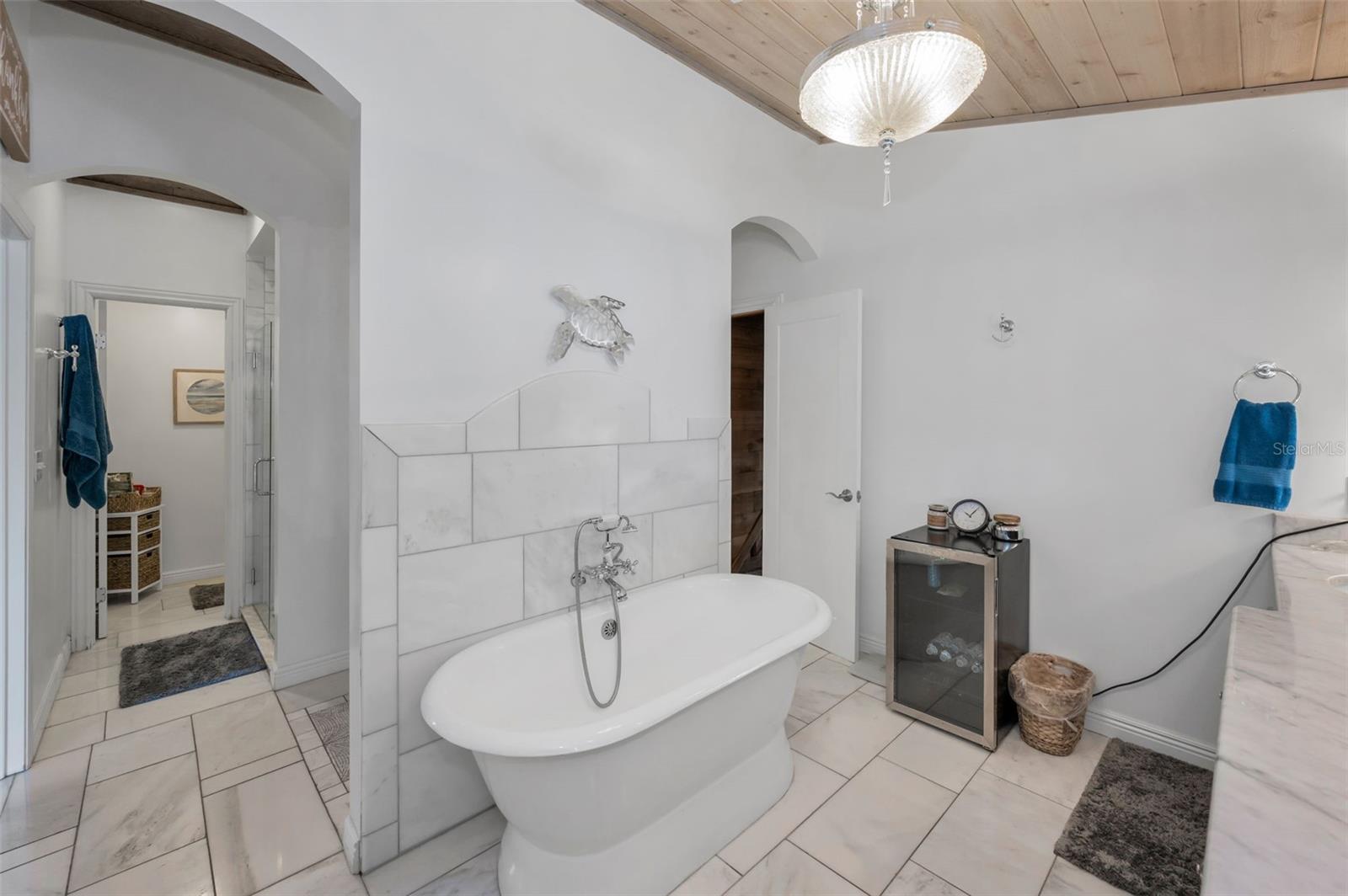 Image 48 of 84 For 16019 Chastain Road