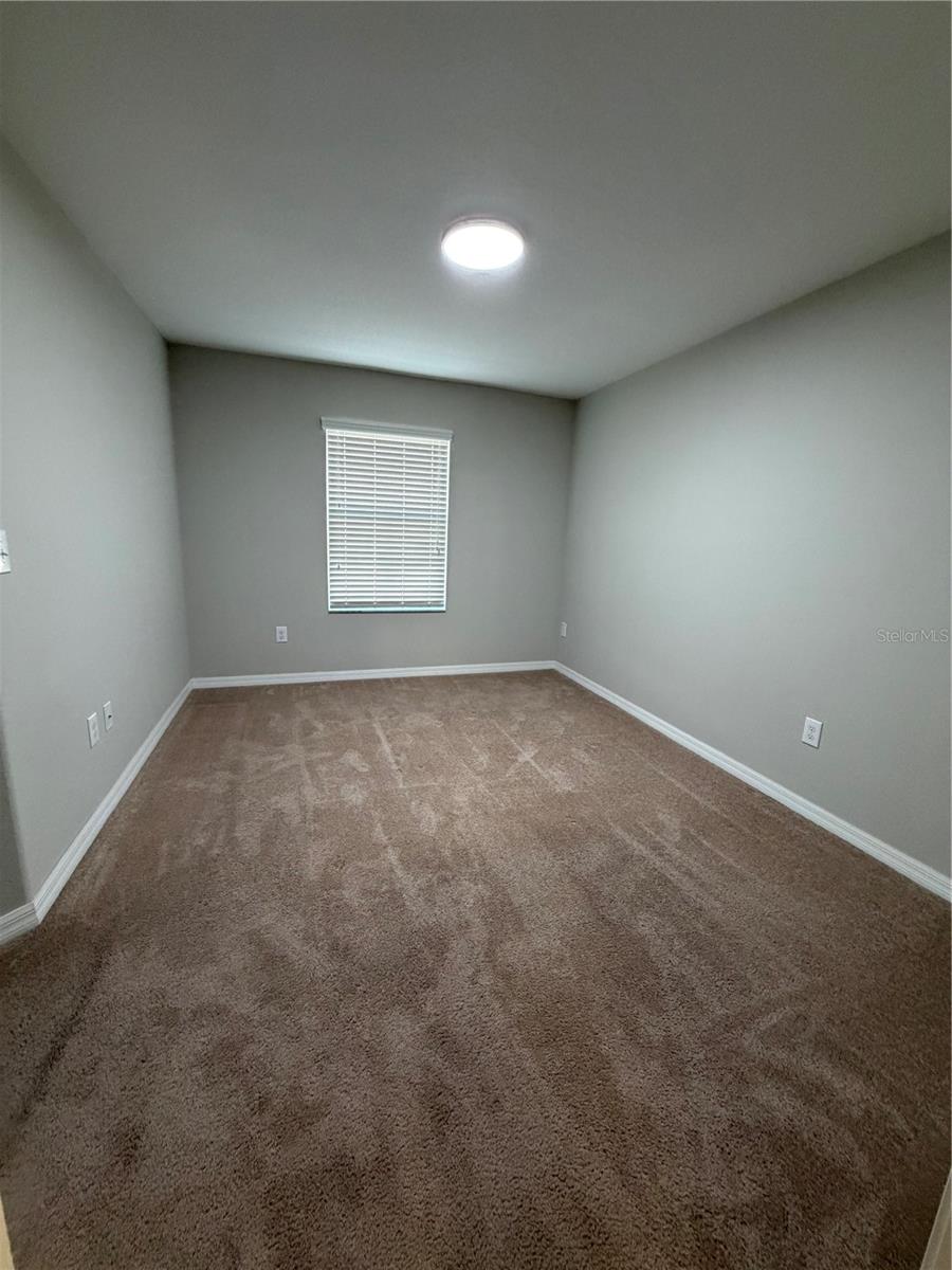 Image 7 of 13 For 2752 Hampton Green Lane