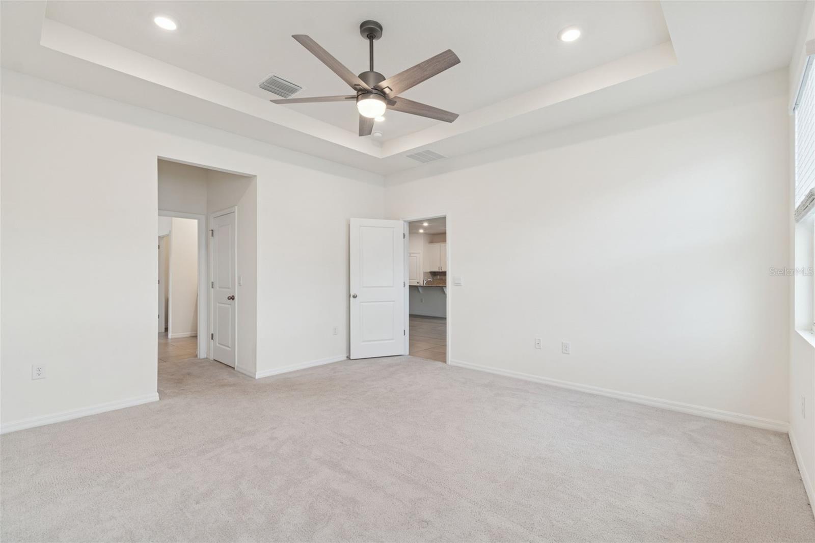 Image 18 of 44 For 7139 Steer Blade Drive