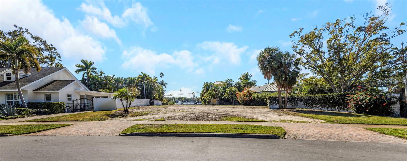 Image 4 of 59 For 105 Estado Way Ne