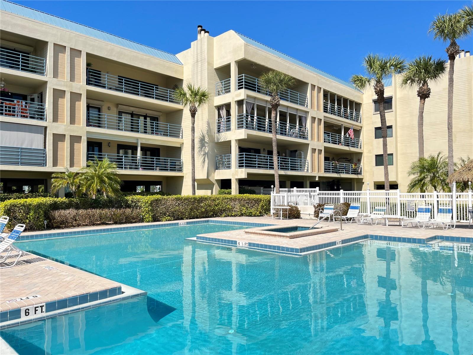 Image 22 of 27 For 363 Pinellas Bayway S 36