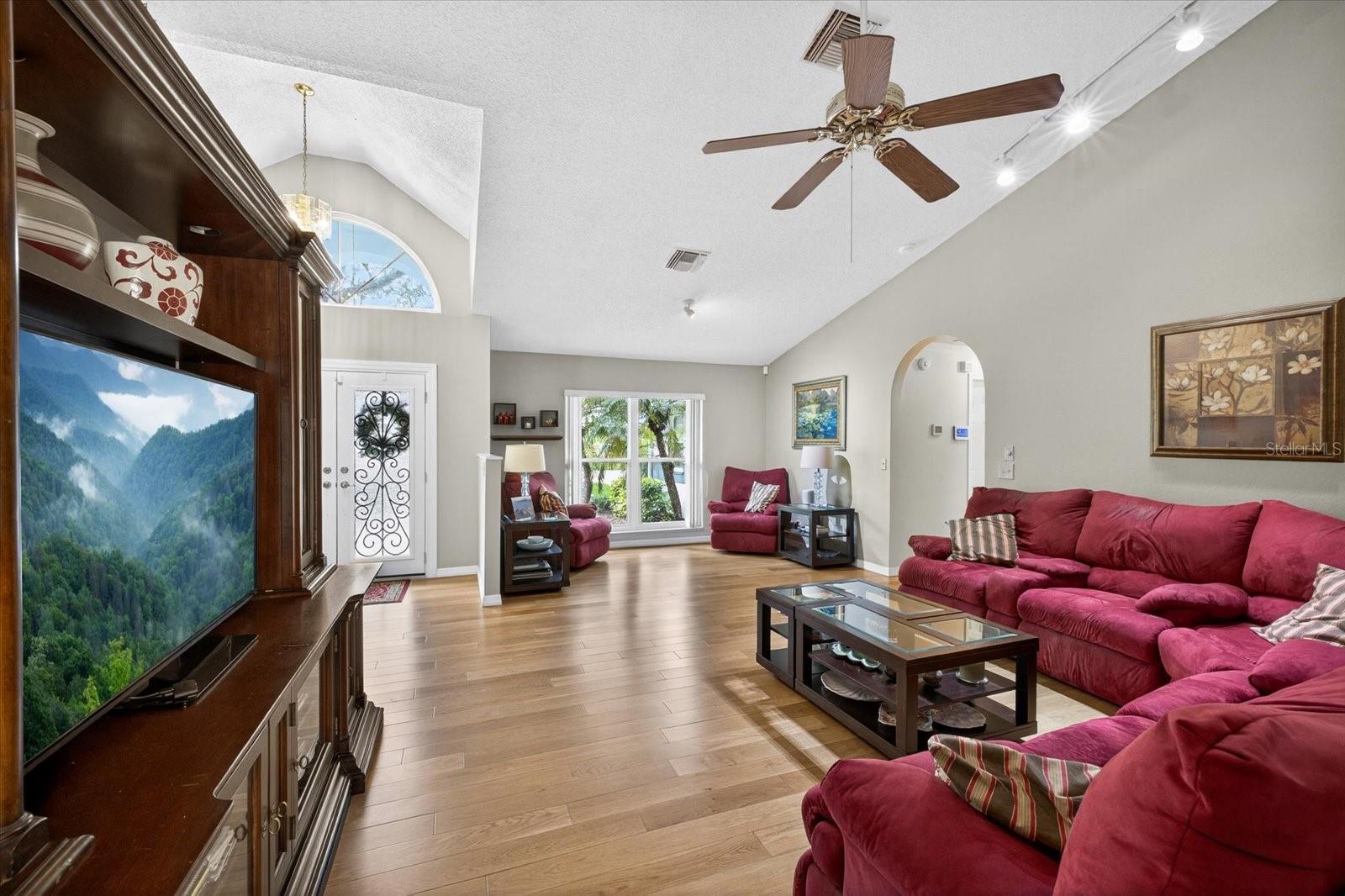 Image 10 of 33 For 4457 Glenbrook Drive