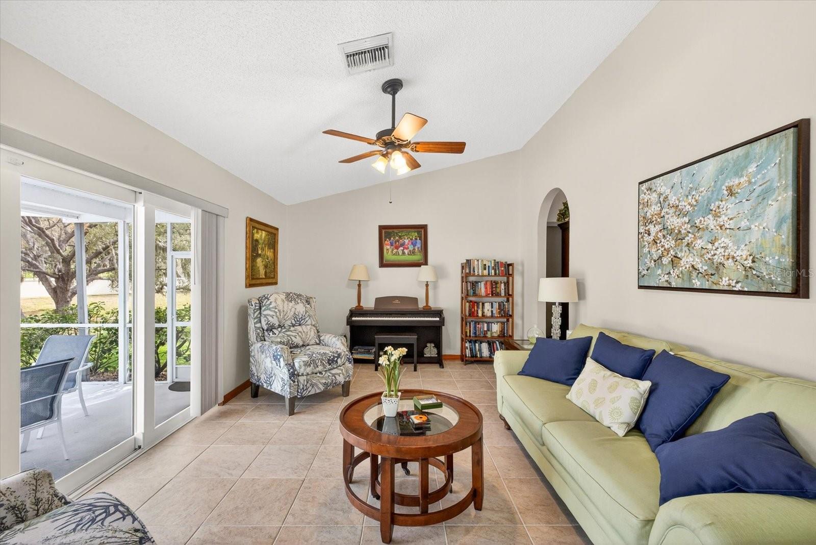 Image 17 of 33 For 4457 Glenbrook Drive