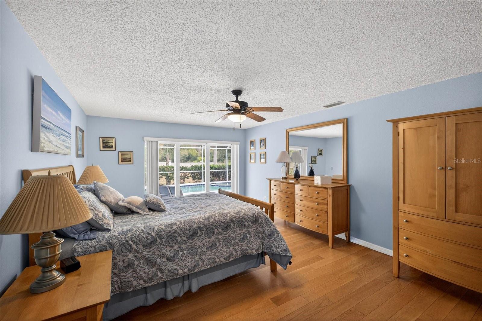 Image 18 of 33 For 4457 Glenbrook Drive