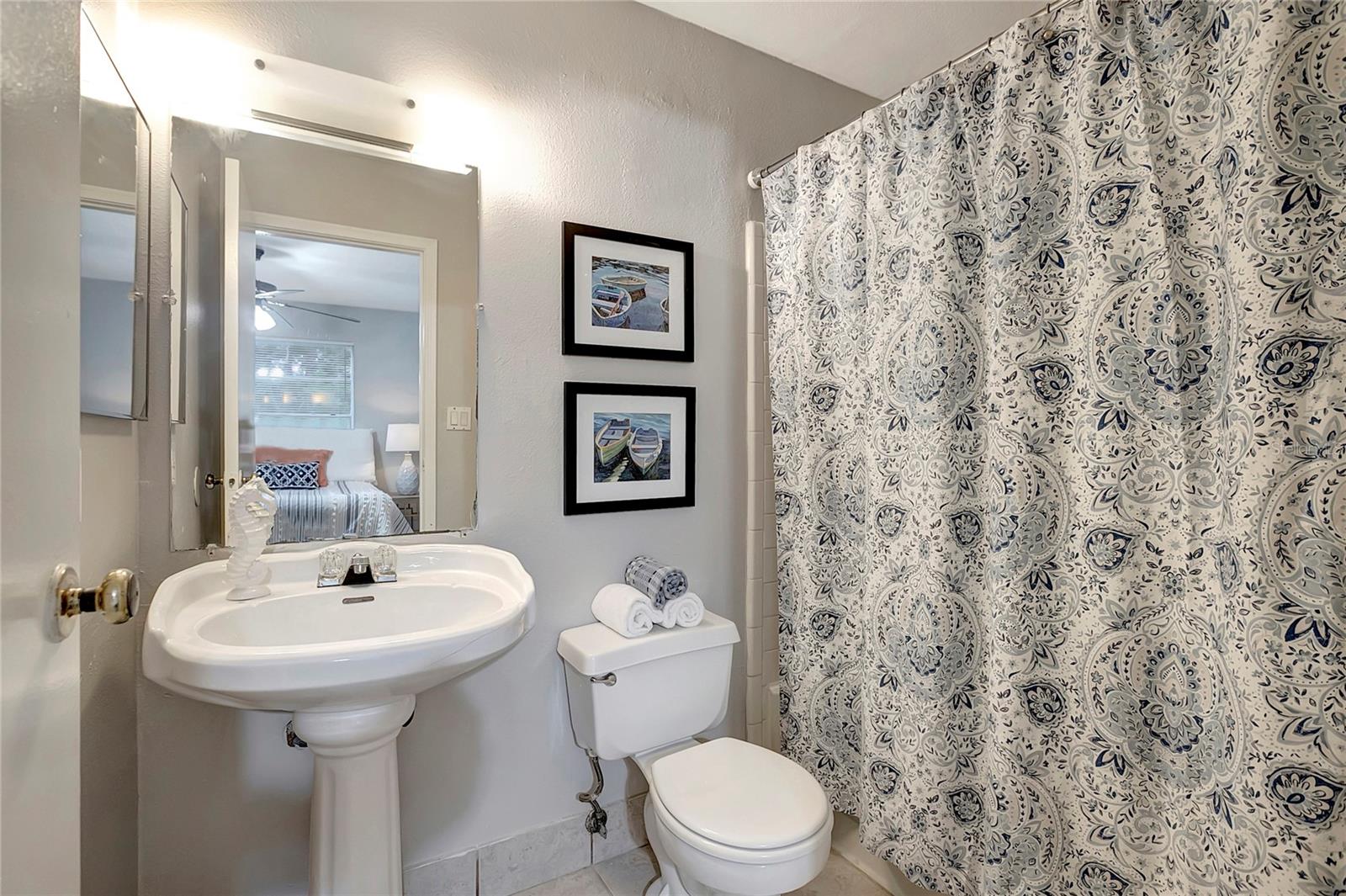 Image 25 of 29 For 1400 Gandy Boulevard N 1504