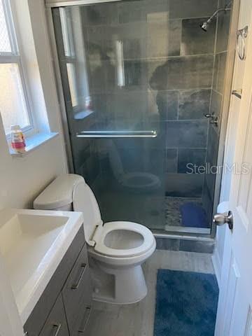 Image 16 of 19 For 1606 Lois Avenue