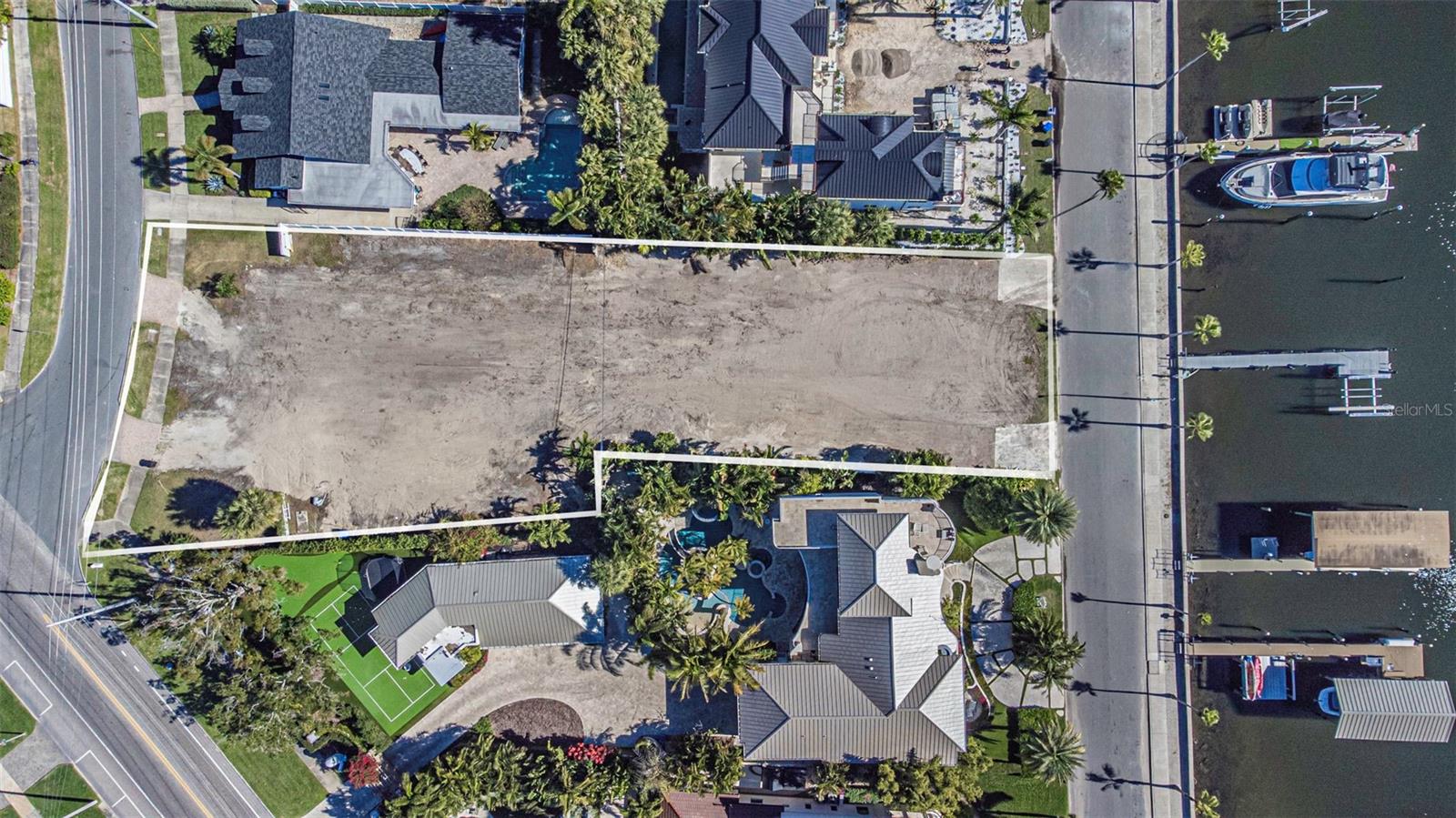 Image 31 of 53 For 140 Brightwaters Boulevard Ne