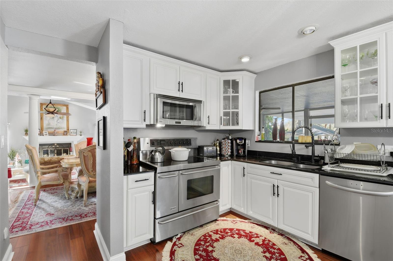 Image 19 of 88 For 7214 Ola Avenue