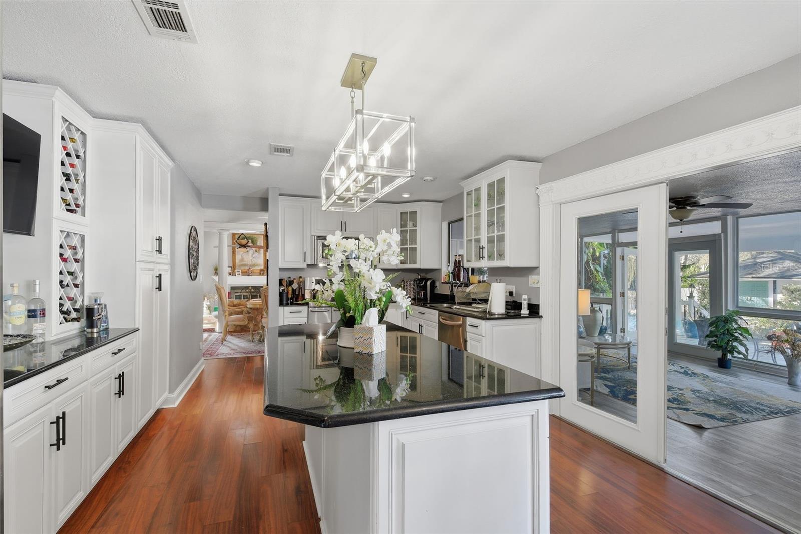 Image 20 of 88 For 7214 Ola Avenue