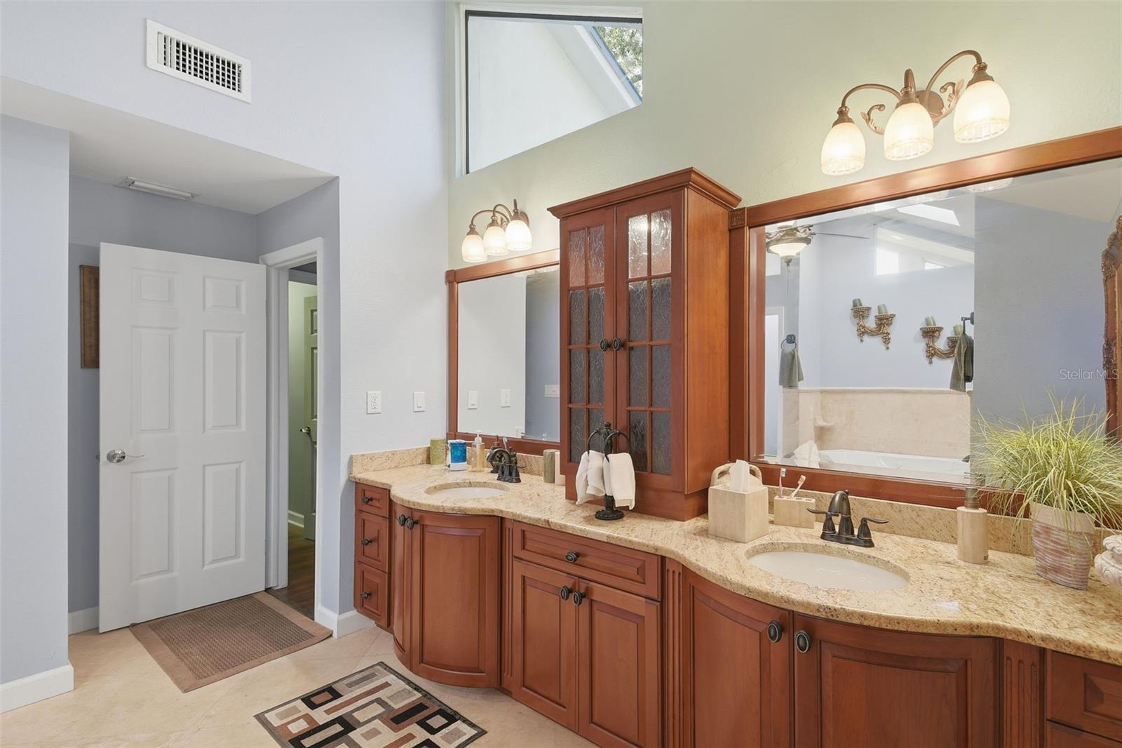 Image 37 of 88 For 7214 Ola Avenue