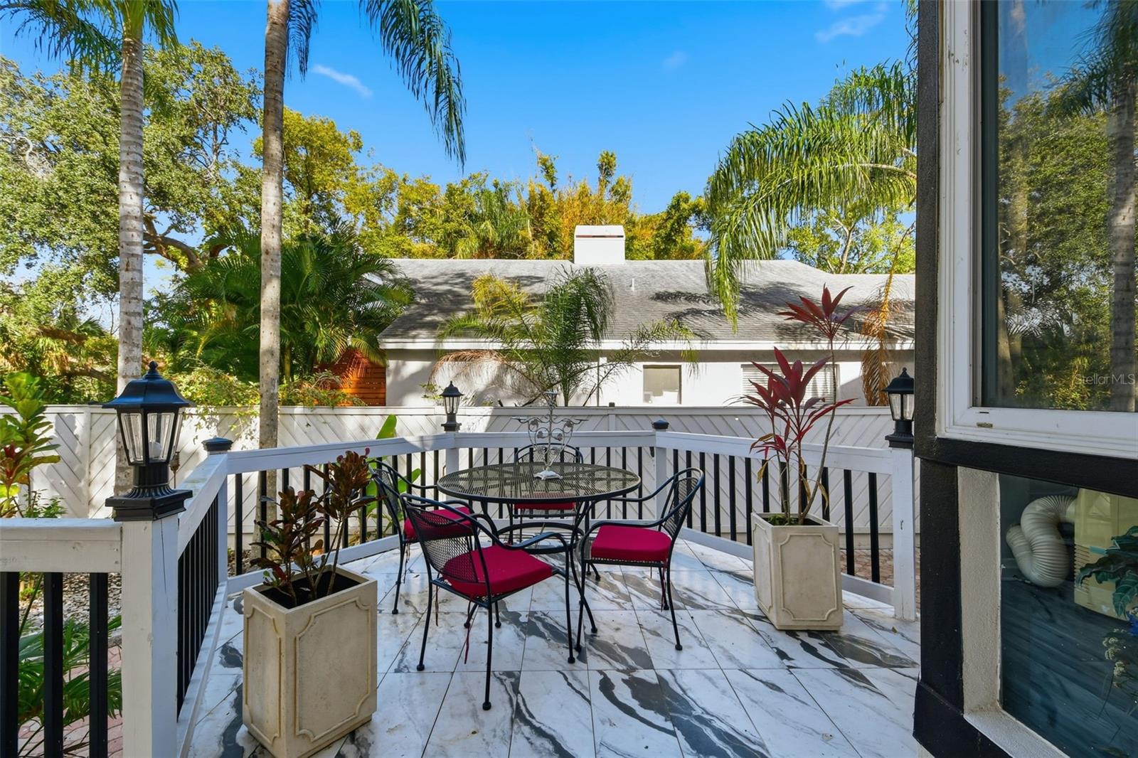 Image 44 of 88 For 7214 Ola Avenue