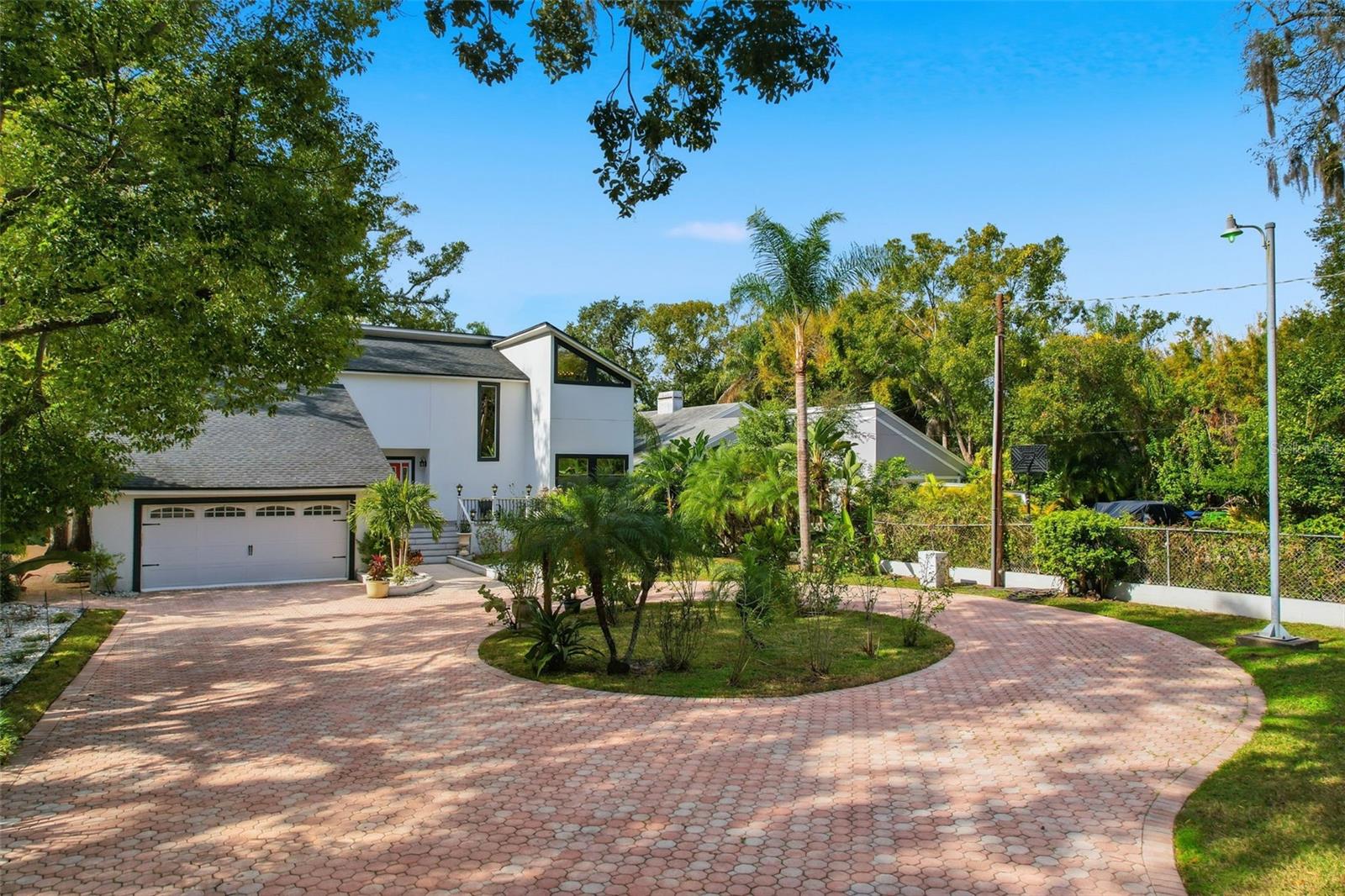 Image 63 of 88 For 7214 Ola Avenue