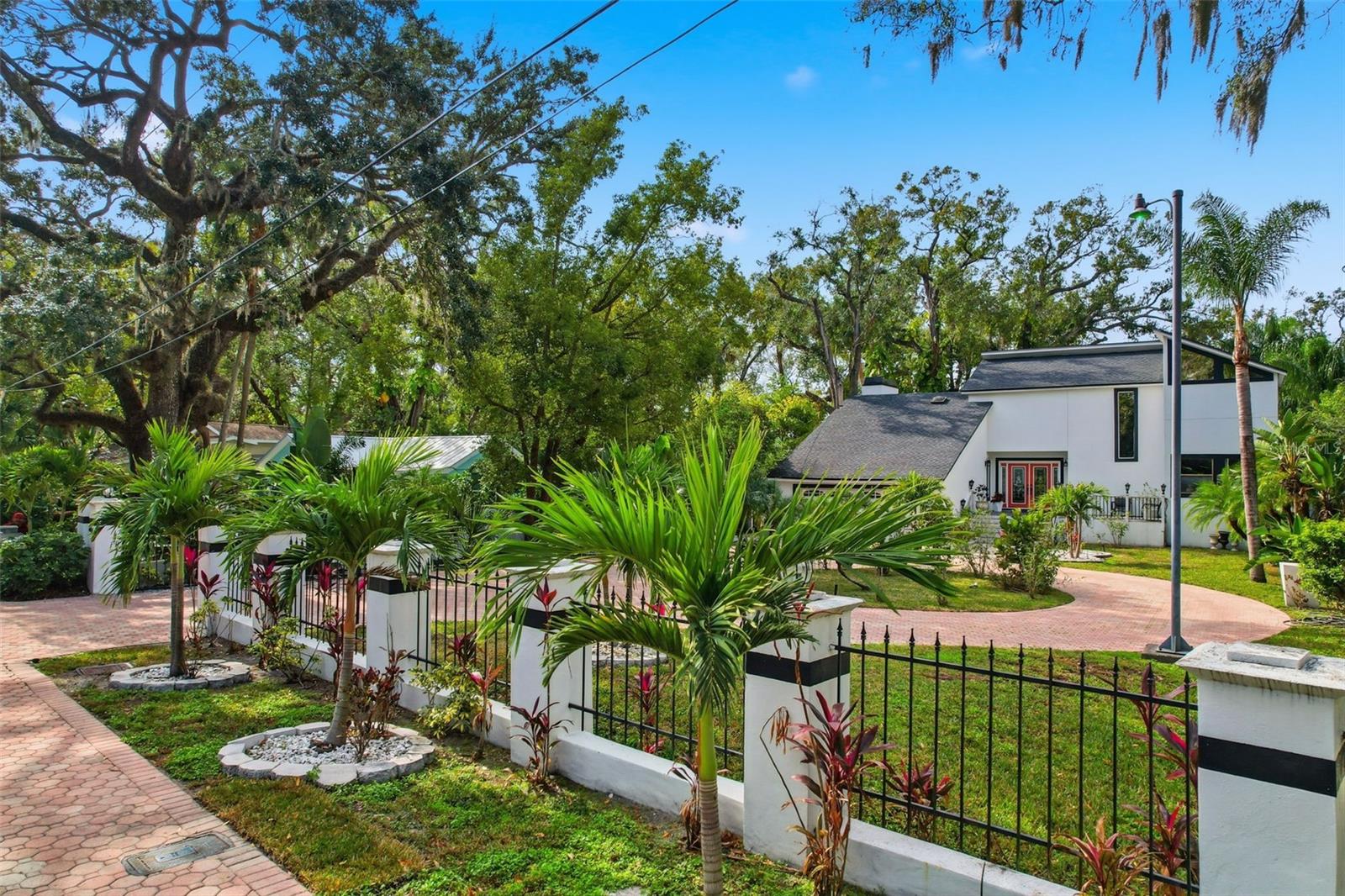 Image 67 of 88 For 7214 Ola Avenue