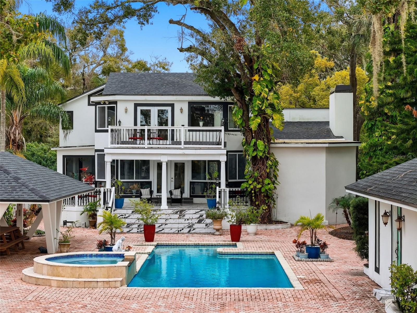 Image 77 of 88 For 7214 Ola Avenue