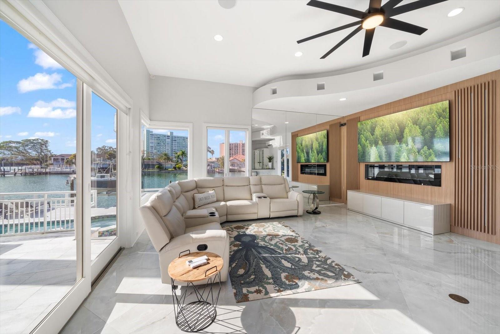 Image 10 of 64 For 42 Midway Island