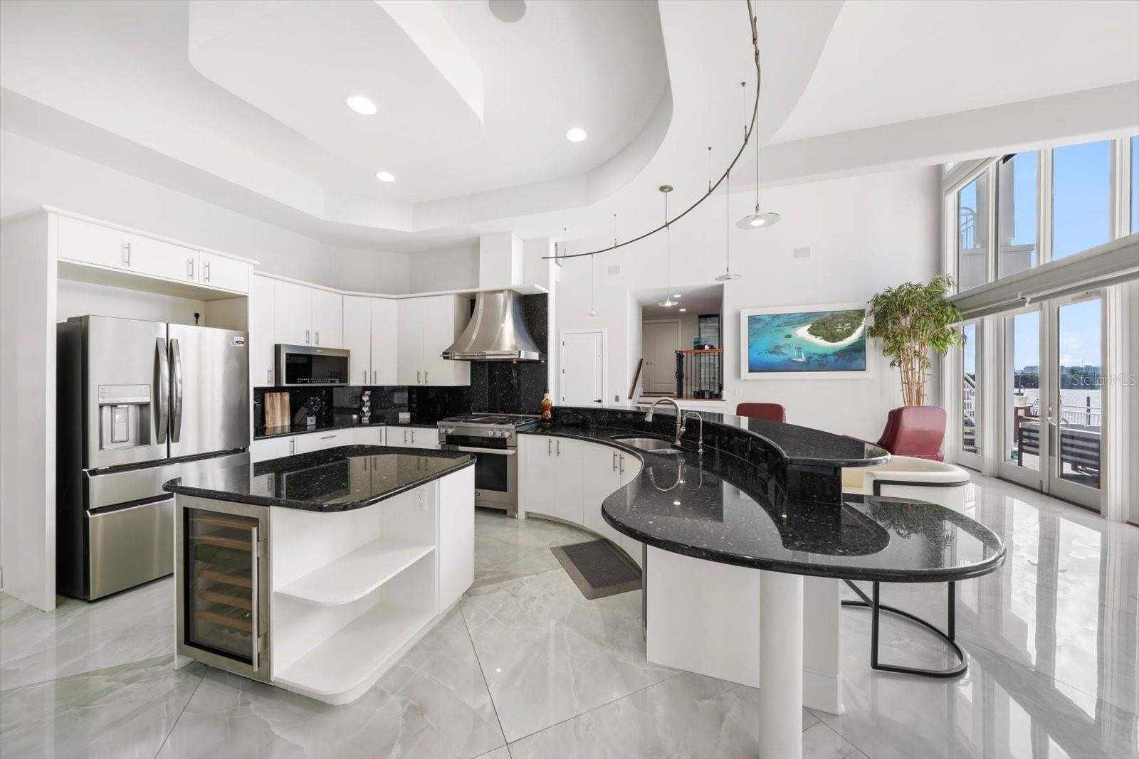 Image 14 of 64 For 42 Midway Island