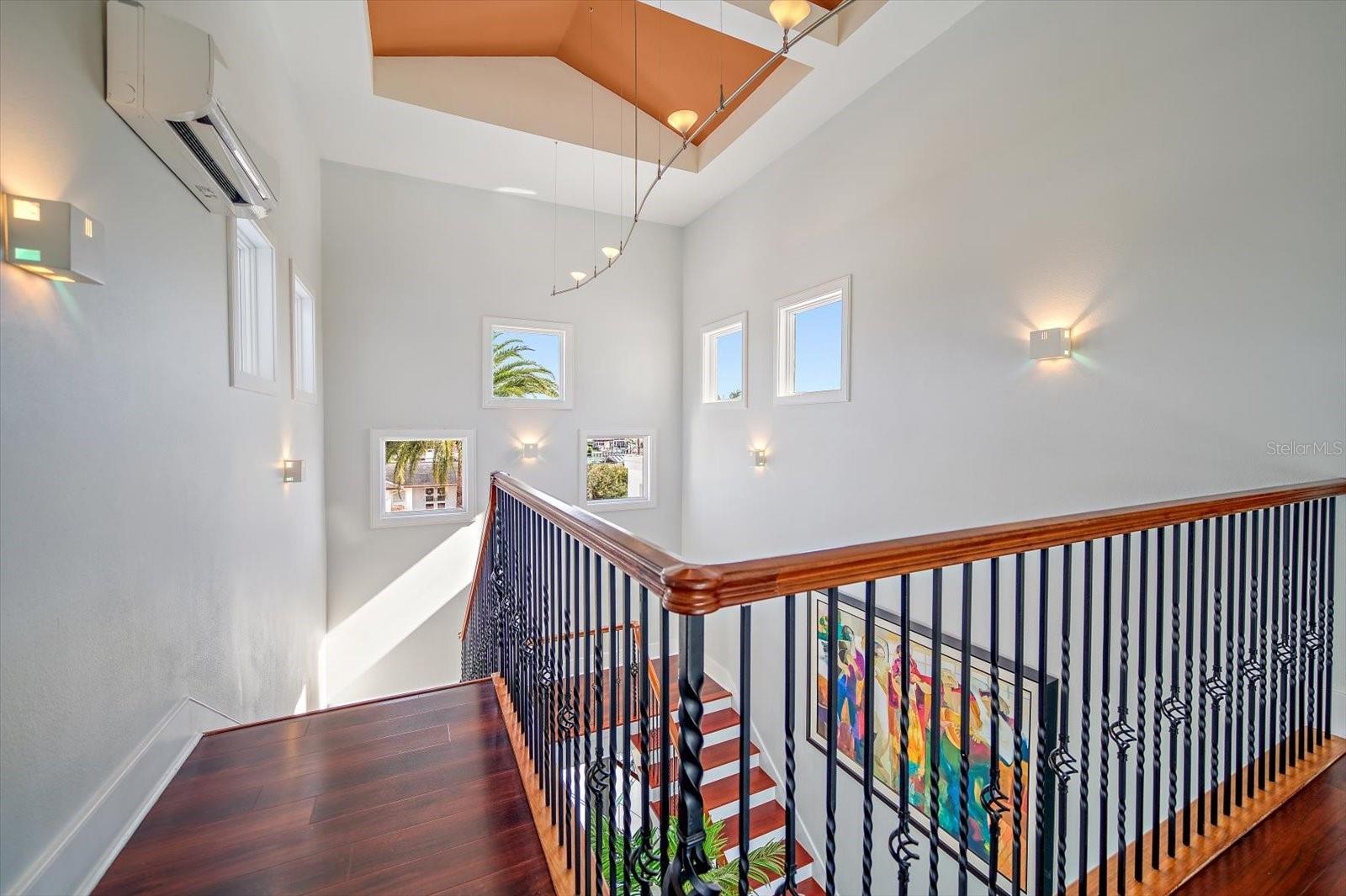 Image 28 of 64 For 42 Midway Island