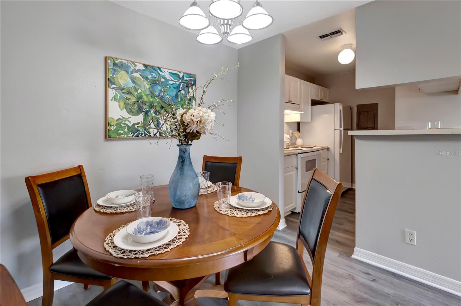 Image 10 of 28 For 1400 Gandy Boulevard N 502