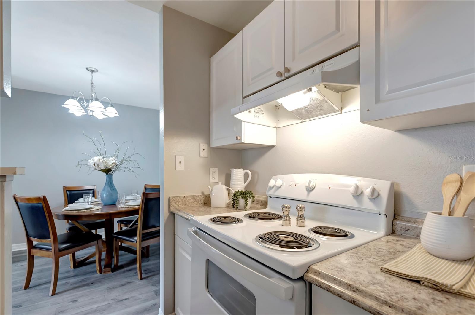 Image 15 of 28 For 1400 Gandy Boulevard N 502