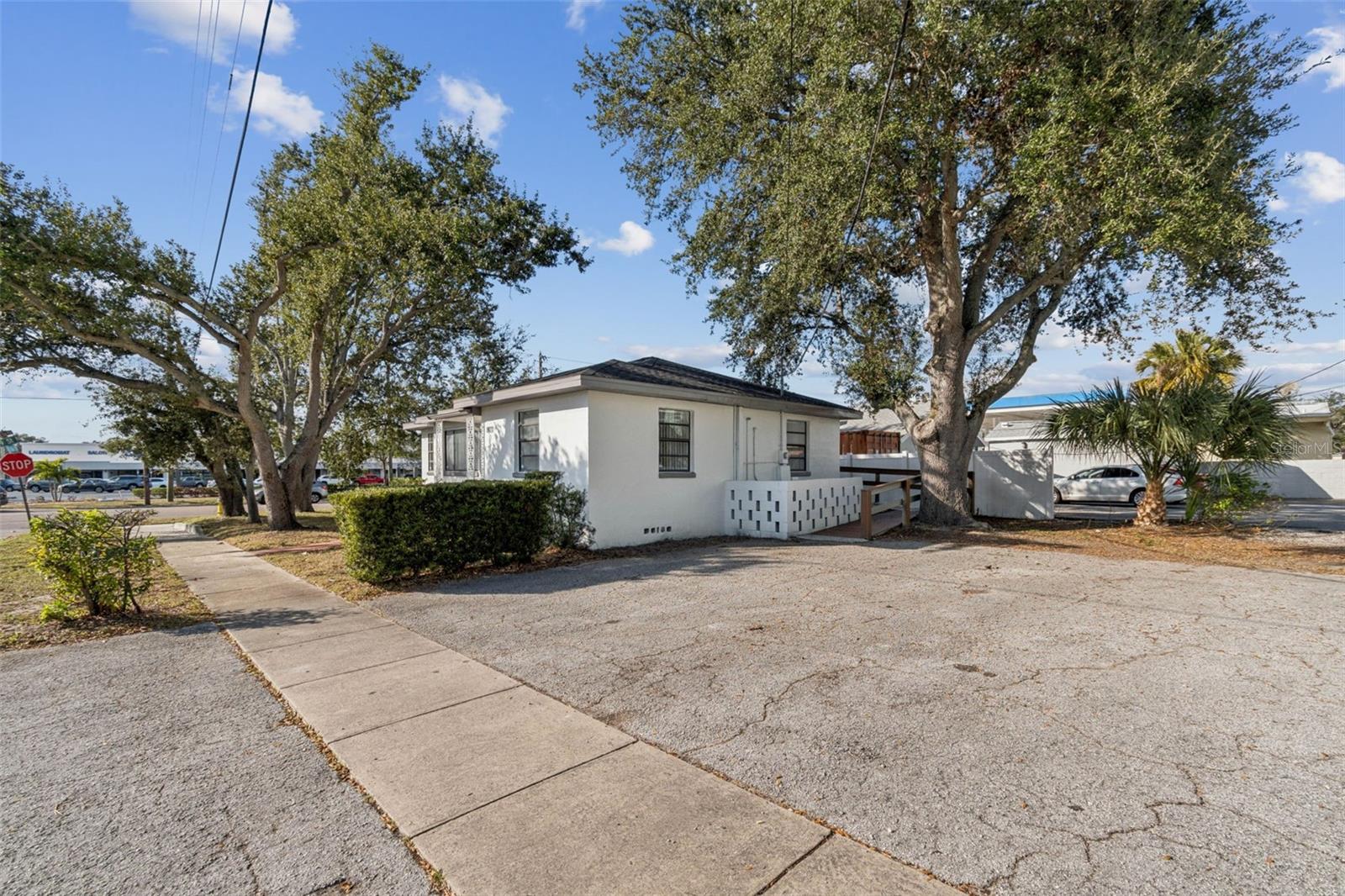 Image 12 of 13 For 801 49th Street N